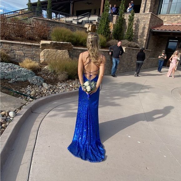 Sherri Hill Blue Sparkly prom dress. Worn once. Size 0 train & crossed back - Picture 3 of 5